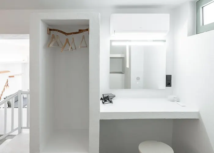 Apartment Nysa Kea - A Cycladic House