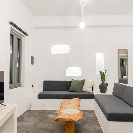 Nysa Kea - A Cycladic House *